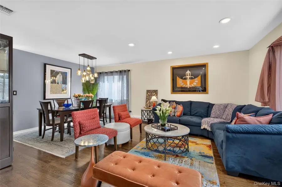 15 1st Avenue, Bayville, NY 11709 - #3