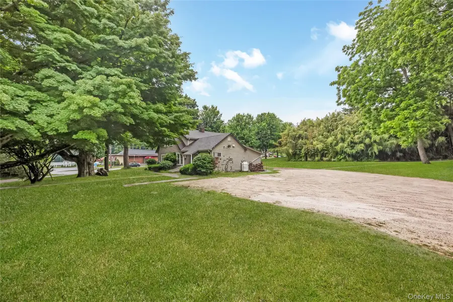 645 Middle Country Road, Middle Island, NY 11953 - #2