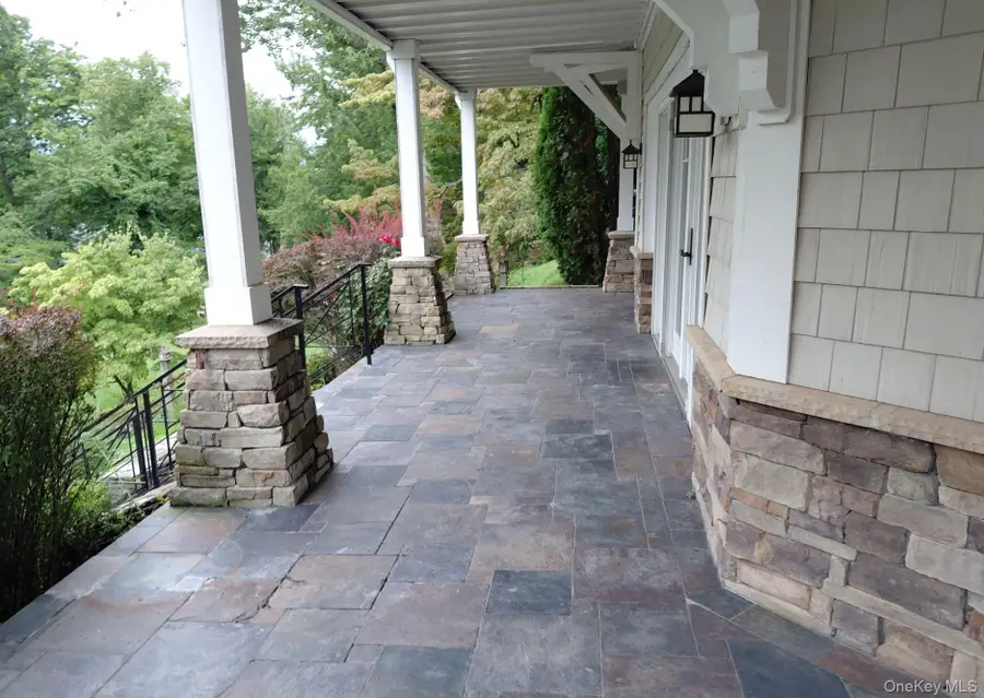 33 Truesdale Lake Drive, South Salem, NY 10590 - #3