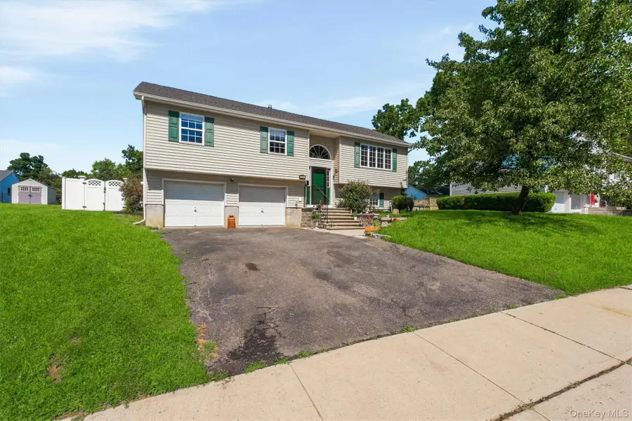 17 Princeton Drive, Walden, NY 12586 - #3