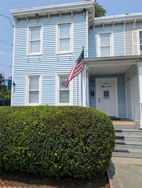 326 First Street, Newburgh, NY 12550