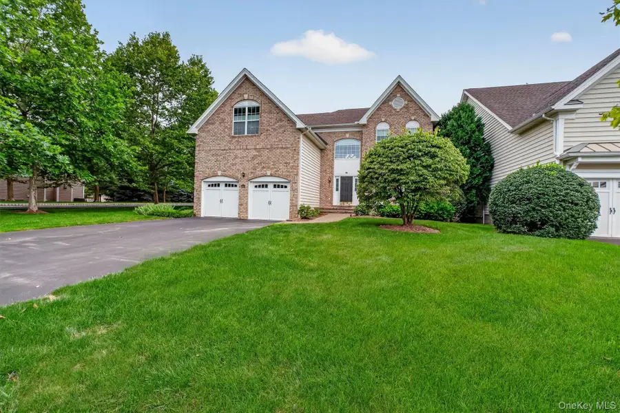 201 Roosevelt Drive, Fishkill, NY 12524 - #2