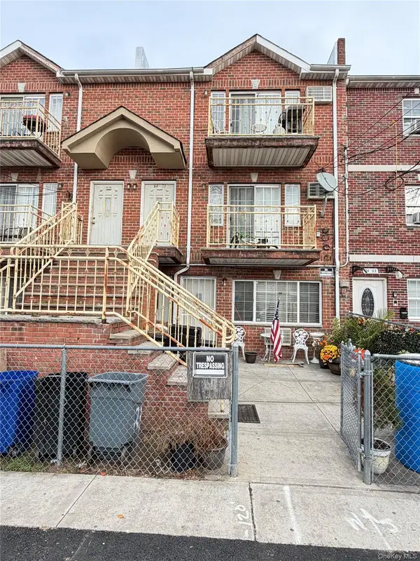 94-81 218th Street, Queens Village, NY 11428