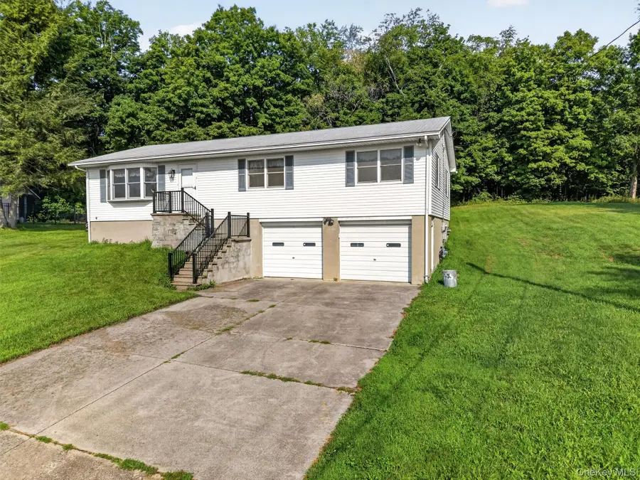 72 St Andrews Road, Walden, NY 12586 - #3
