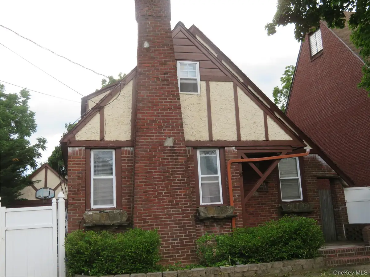 740 Wesley Street, Baldwin, NY 11510 - #1