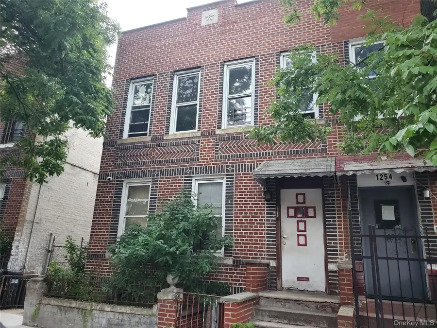 1256 Noble Avenue, Bronx, NY 10472 - #2