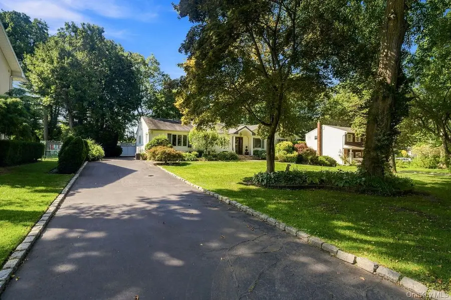 22 Gemini Lane, Nesconset, NY 11767 - #2