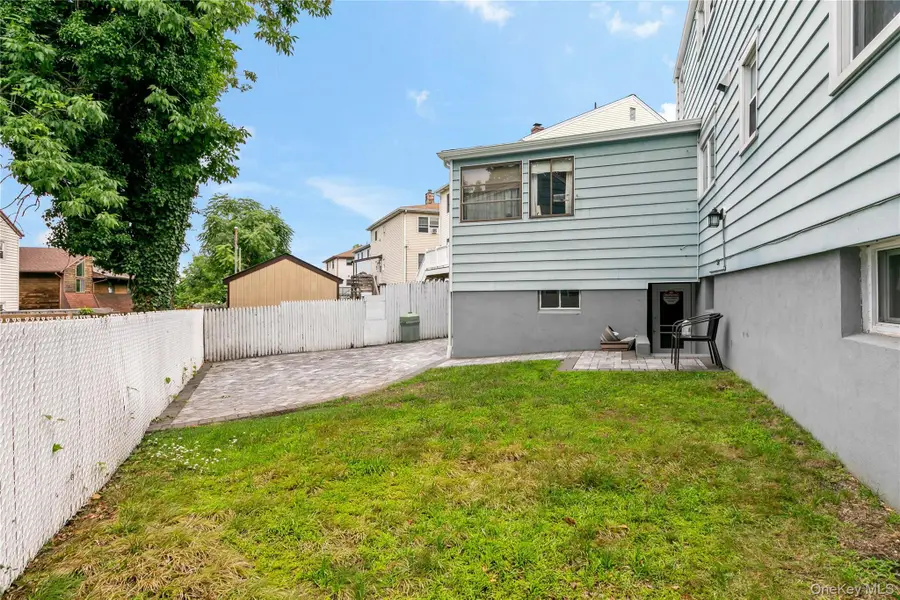 12 Westview Avenue, Rye Brook, NY 10573 - #3
