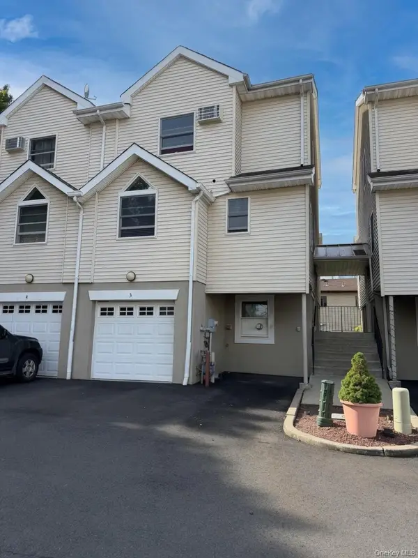 3 Prospect Gardens #3, Spring Valley, NY 10977