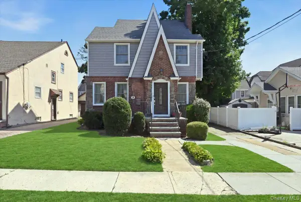 243 Spruce Street, West Hempstead, NY 11552