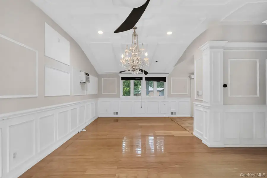 14 Branch Lane, East Setauket, NY 11733 - #2