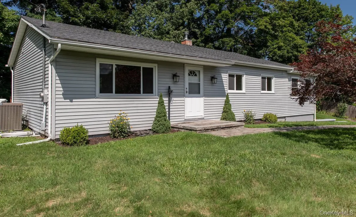 16 Trinity Place, Rhinebeck, NY 12572 - #1