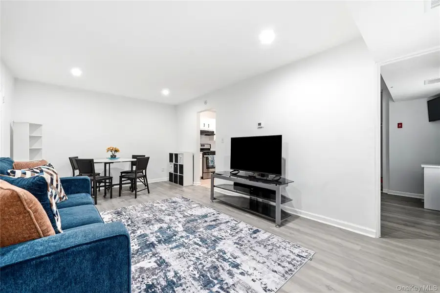 15 Sierra Court #15, Coram, NY 11727 - #3