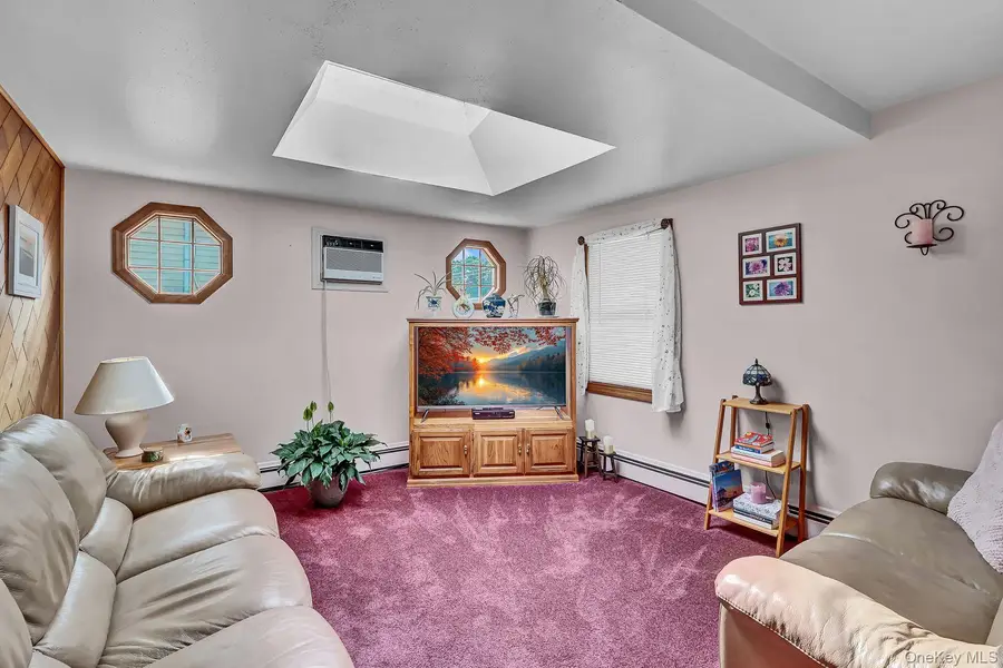 24 Seaton Street, Massapequa, NY 11758 - #3