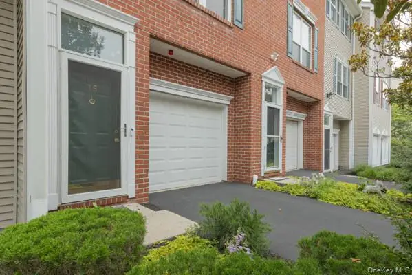 35 Meadow Lane #35-Building 8F, Nanuet, NY 10954 - #3