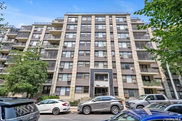 98-10 64 Avenue #4H, Rego Park, NY 11374