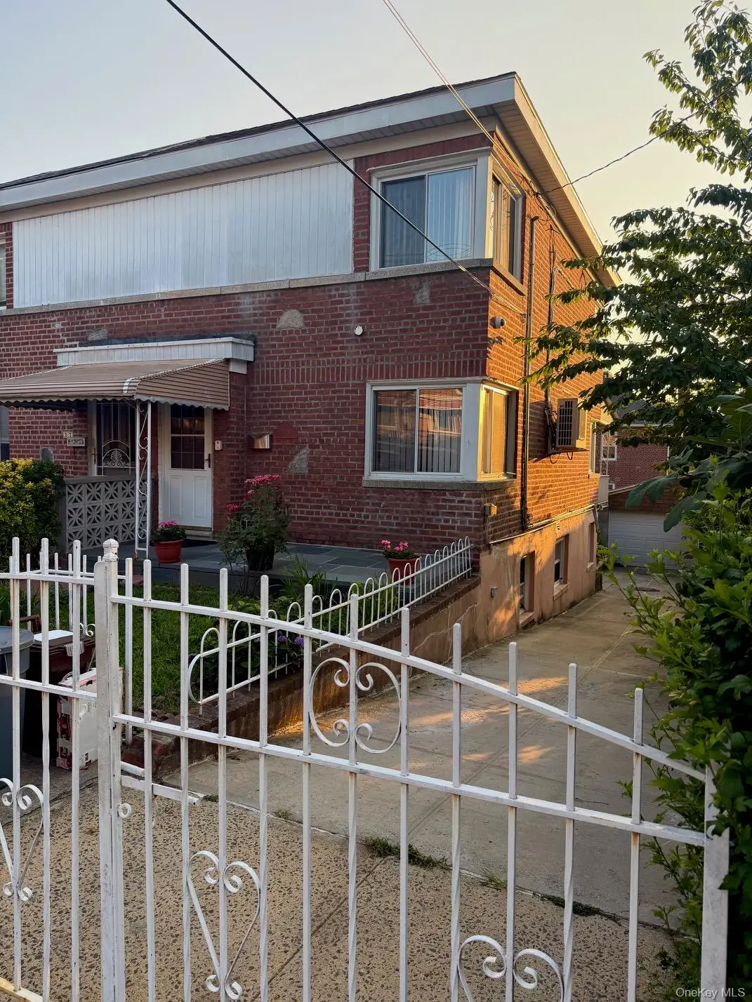 2719 Seymour Avenue, Bronx, NY 10469 - #1