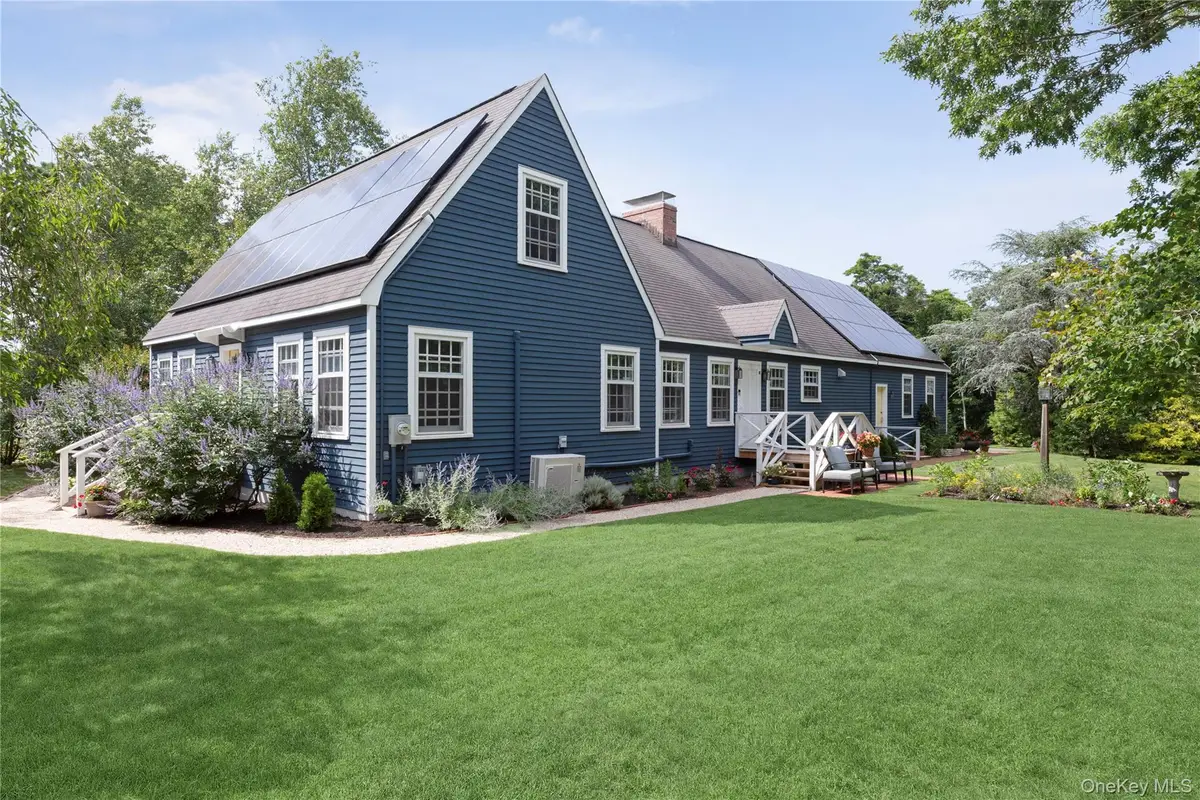 9 Aberdeen Lane, Southampton, NY 11968 - #1