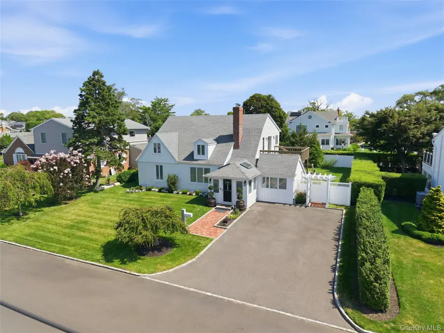 57 Girard Avenue, Bay Shore, NY 11706 - #2