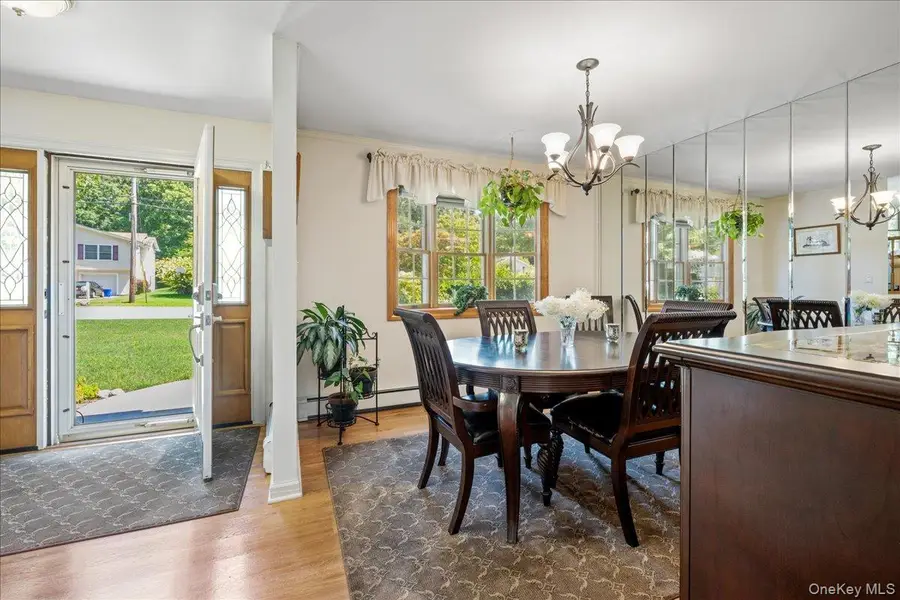 28 Winthrop Drive, Cortlandt Manor, NY 10567 - #3