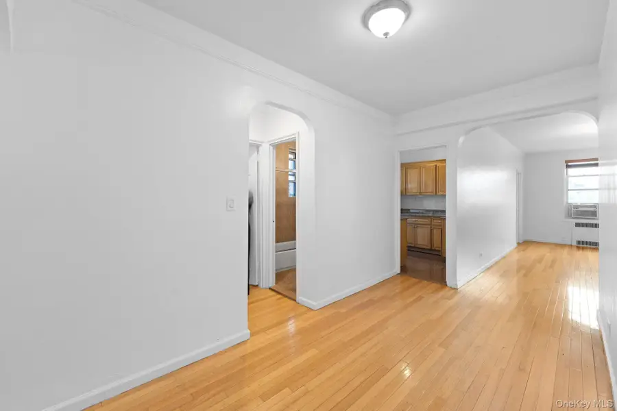 114-06 Queens Blvd #D9, Forest Hills, NY 11375 - #3