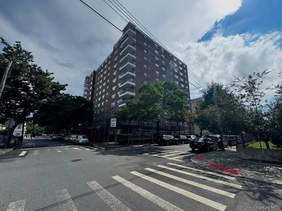 8900 170th Street #7D, Jamaica, NY 11432 - #2