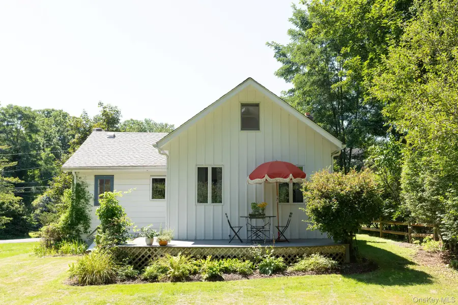 30 Locust Grove Road, Rhinebeck, NY 12572 - #2