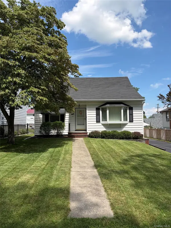 12 Randall Terrace, Middletown, NY 10940
