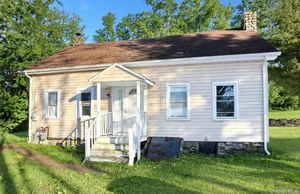 1 Klingher Court, Pomona, NY 10970