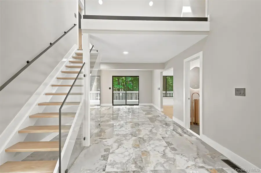 6 Harrows Lane, Purchase, NY 10577 - #2