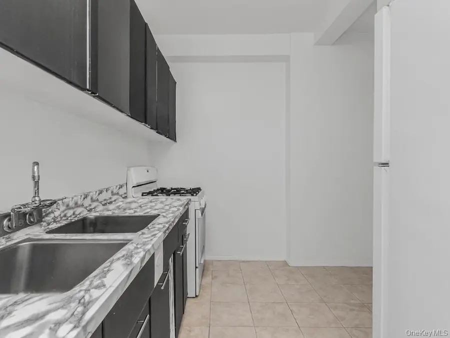 8 Fordham Hill Oval #3D, Bronx, NY 10468 - #3