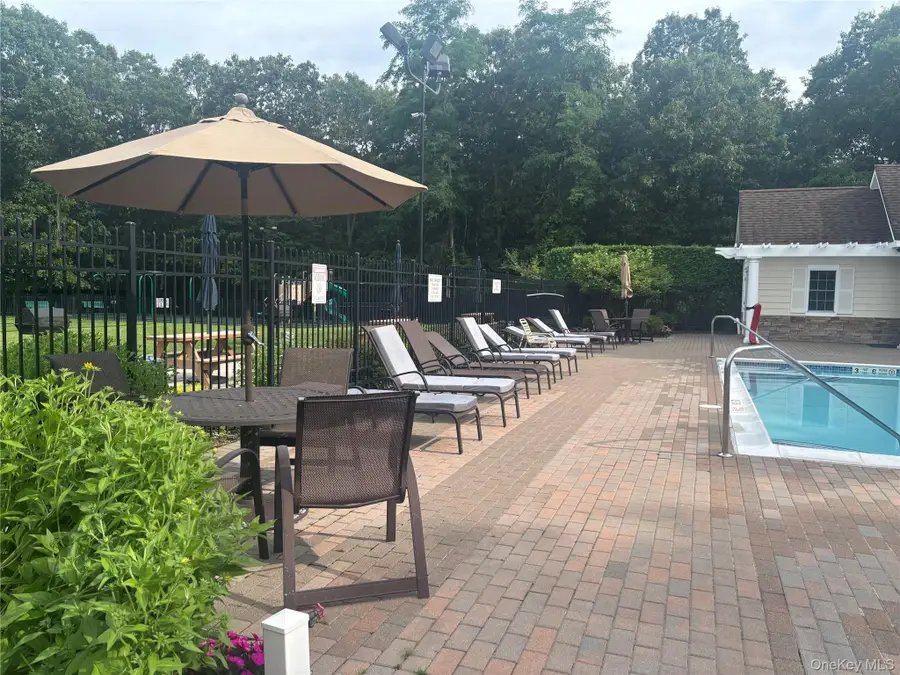 460 Old Town Road #26M, Port Jefferson Station, NY 11776 - #3