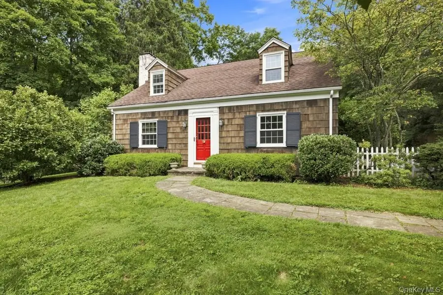1 Commodore Road, Chappaqua, NY 10514 - #2