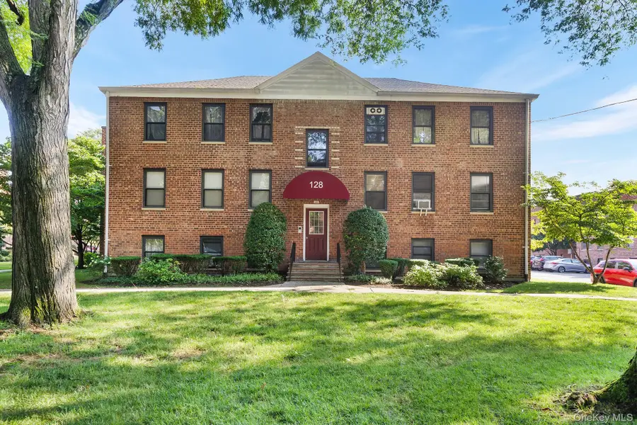 128 Richbell Road #B4, Mamaroneck, NY 10538 - #2
