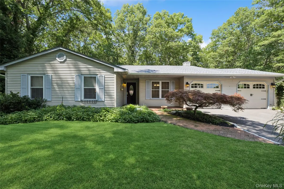 9 Grove Avenue, Coram, NY 11727 - #1