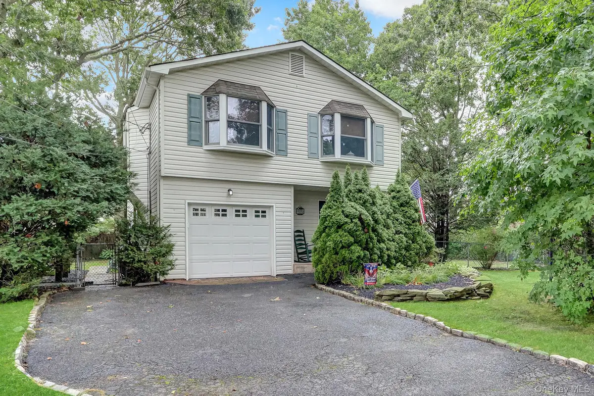 41 Main Avenue, Mastic, NY 11950 - #1