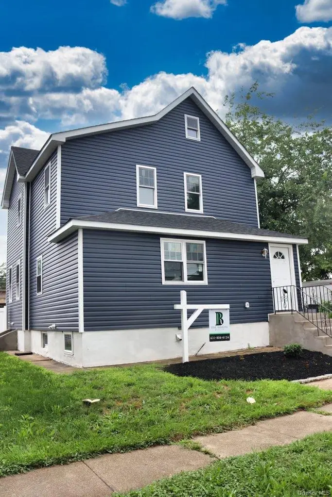 21 Randall Avenue, Lynbrook, NY 11563 - #2