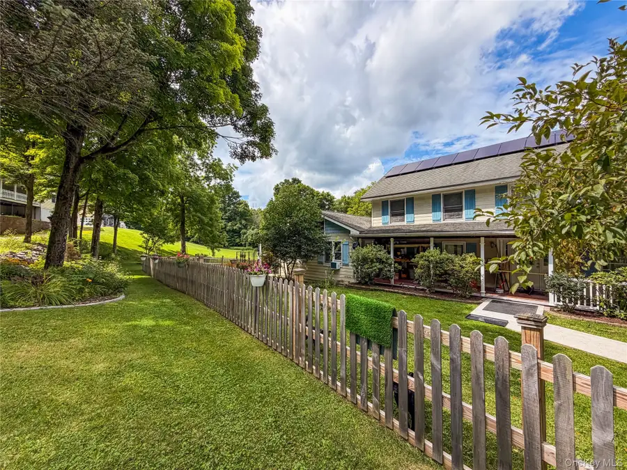 912-918 Hollow Road, Clinton Corners, NY 12514 - #3