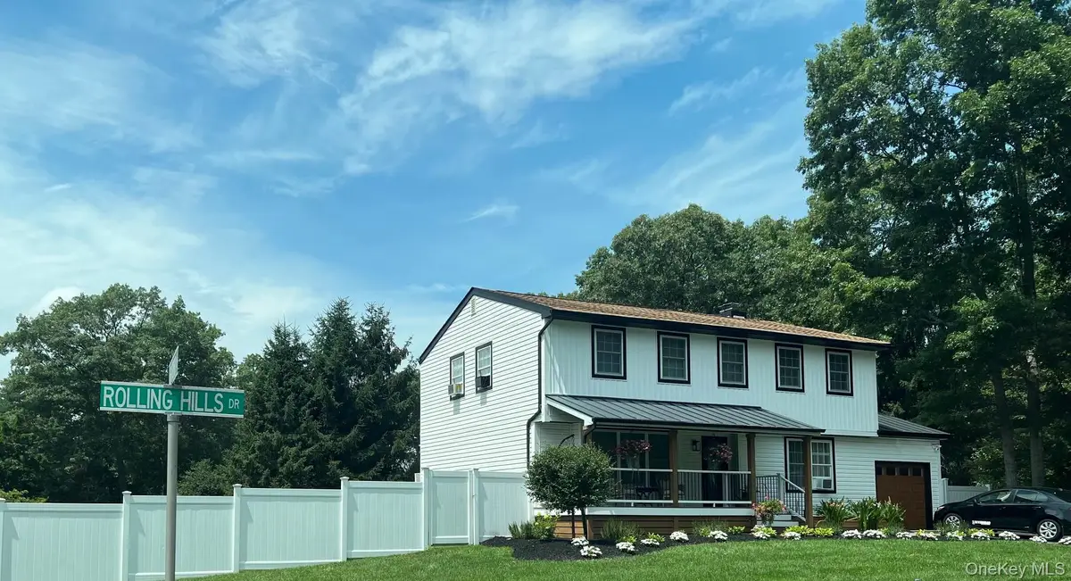 29 Rolling Hills Drive, Ridge, NY 11961 - #1