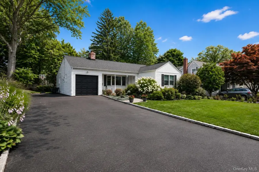 131 Huntley Drive, Ardsley, NY 10502 - #2