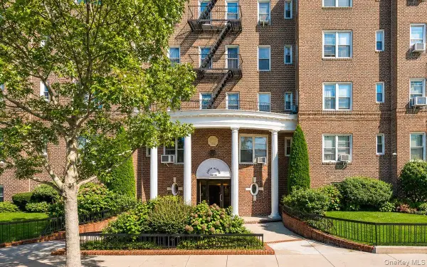 110-35 72nd Road #202, Forest Hills, NY 11375