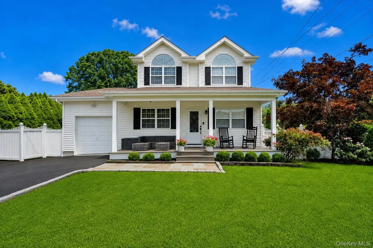 105 Harrison Avenue, Miller Place, NY 11764 - #1