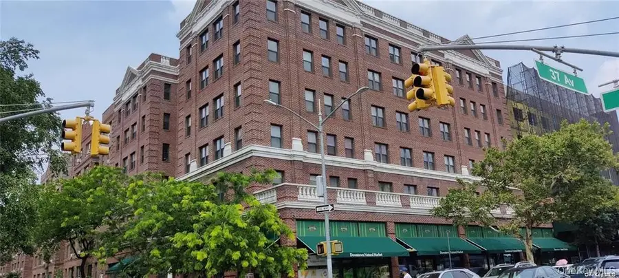 8401 37th Avenue #306, Jackson Heights, NY 11372 - #2
