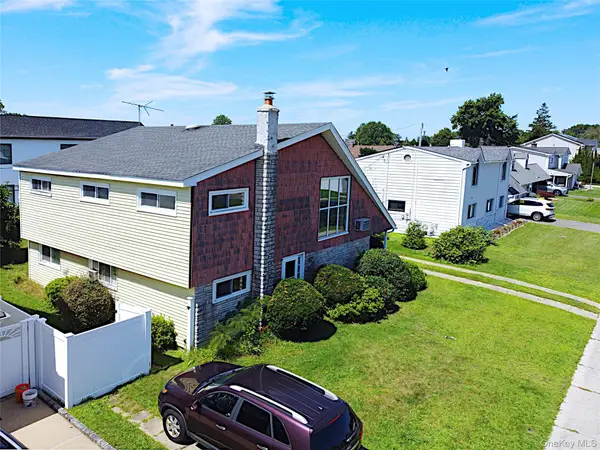 2492 2nd Street, East Meadow, NY 11554