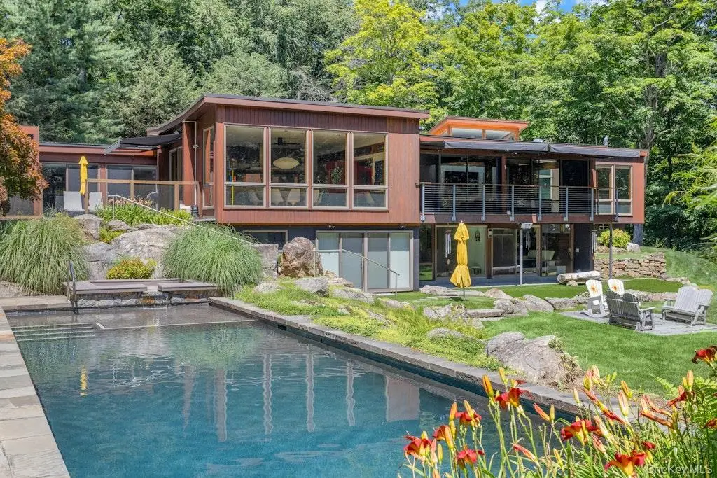 14 Cradle Rock Road E, Pound Ridge, NY 10576 - #1