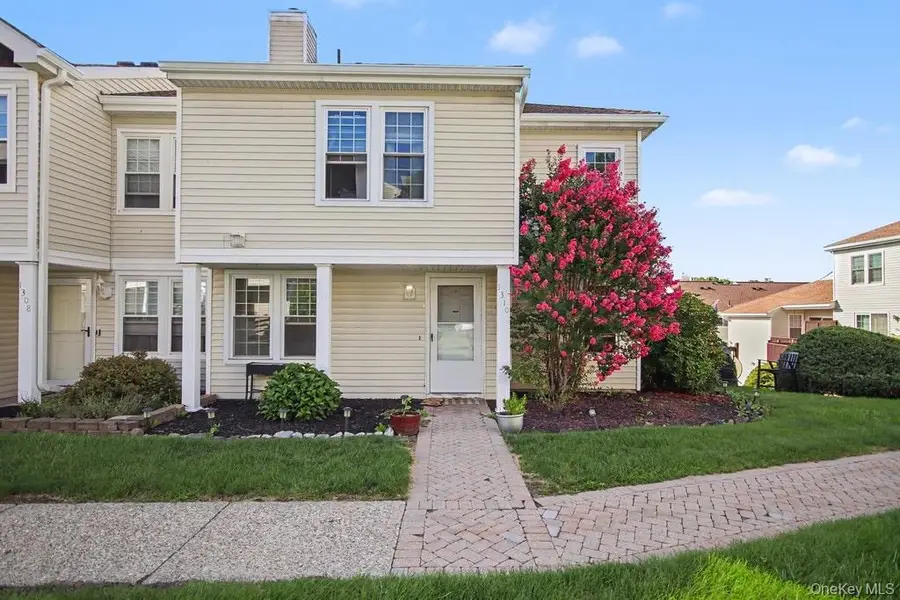 1310 Whispering Hills, Chester, NY 10918 - #2