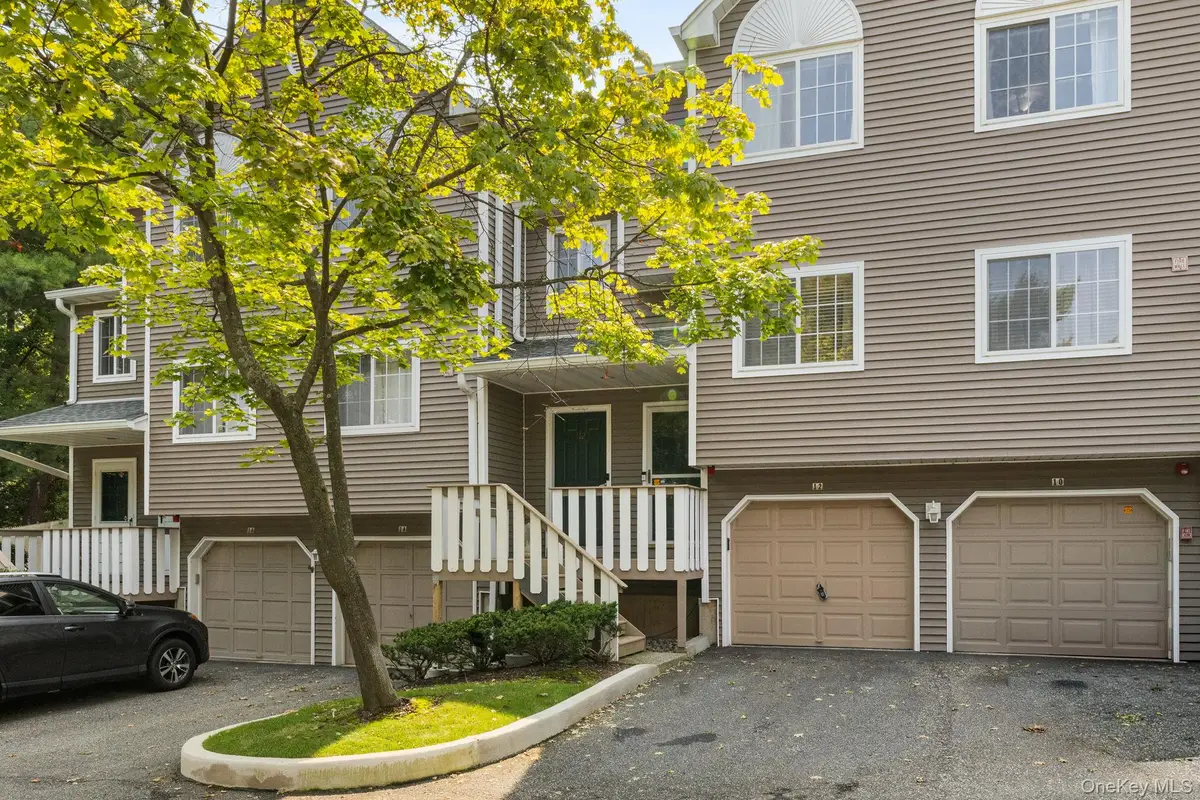 12 Hilltop Terrace, Nanuet, NY 10954 - #1