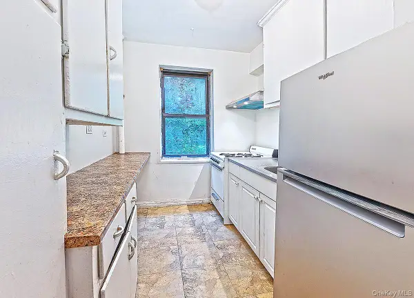 3017 Riverdale Avenue #2H, Bronx, NY 10463