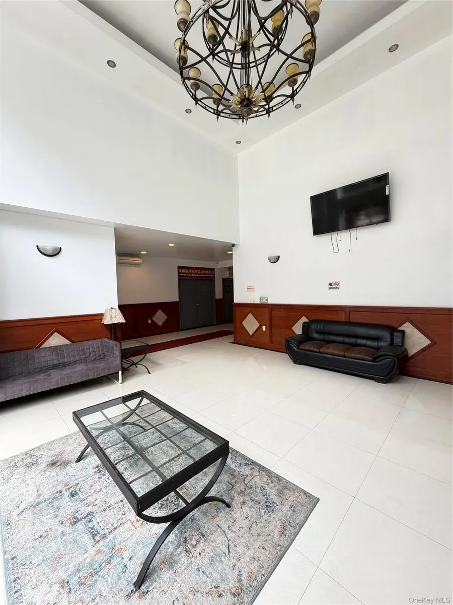 14118 Cherry Avenue #6G, Flushing, NY 11355 - #3