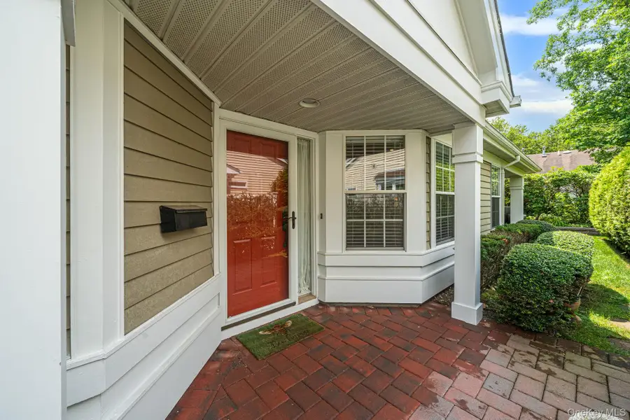 276 Glen Drive, Ridge, NY 11961 - #3